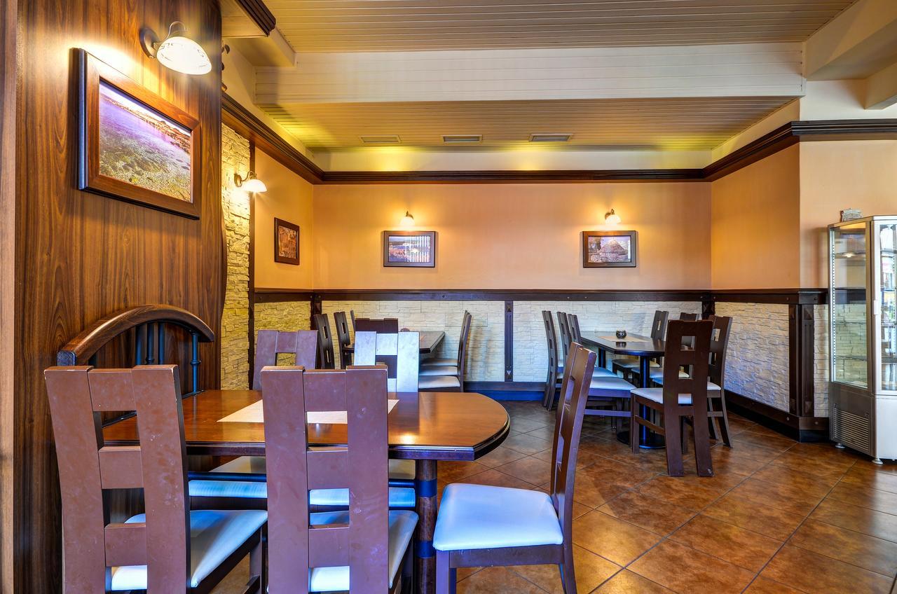 Hotel Pizzeria Istria Velké Losiny Buitenkant foto